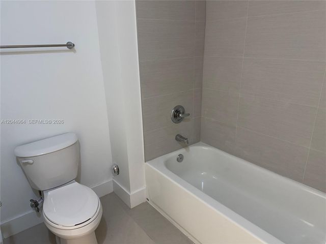 2641 NW 24th Court 102, Miami, FL 33142