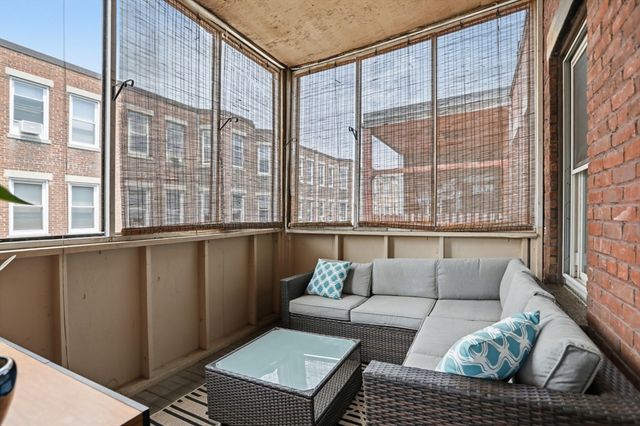 1896 Beacon St PH3, Brookline, MA 02445