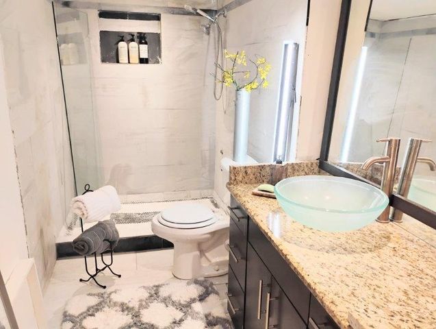 3050 HOLIDAY SPRINGS Boulevard 112, Margate, FL 33063