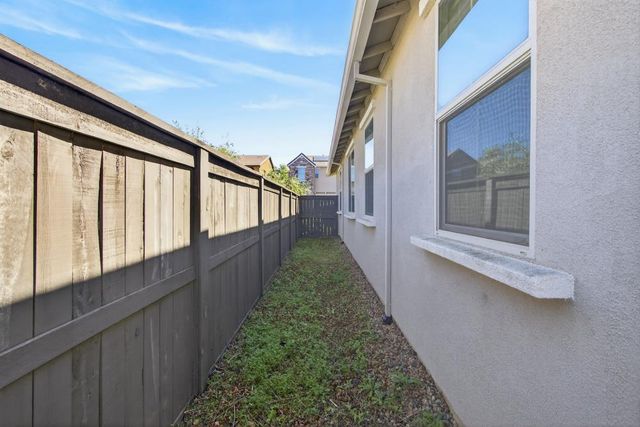 8193 Ryland Dr, El Dorado Hills, CA 95762