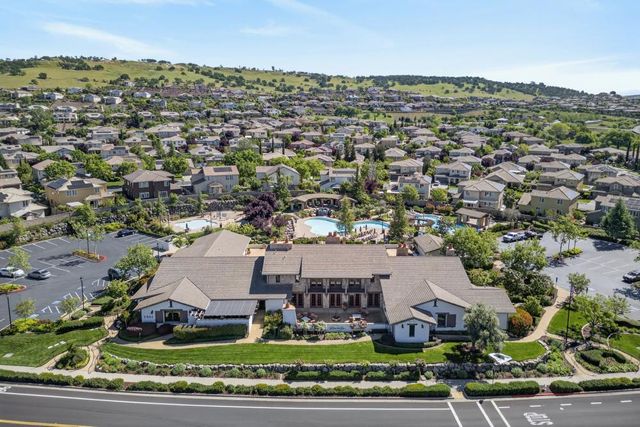 8193 Ryland Dr, El Dorado Hills, CA 95762