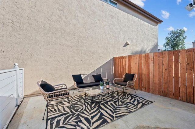 44667 Clover, Temecula, CA 92592