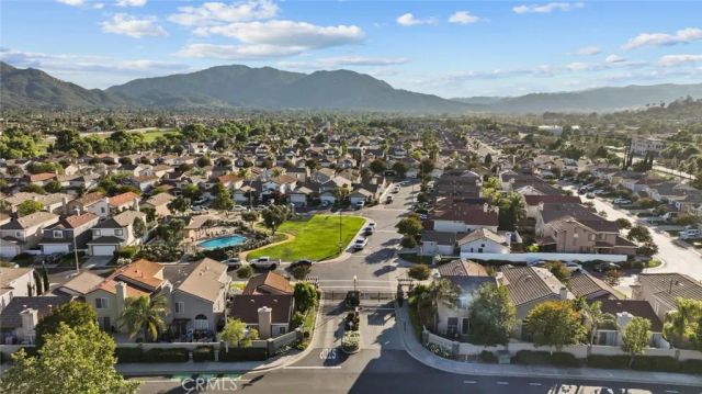 44667 Clover, Temecula, CA 92592
