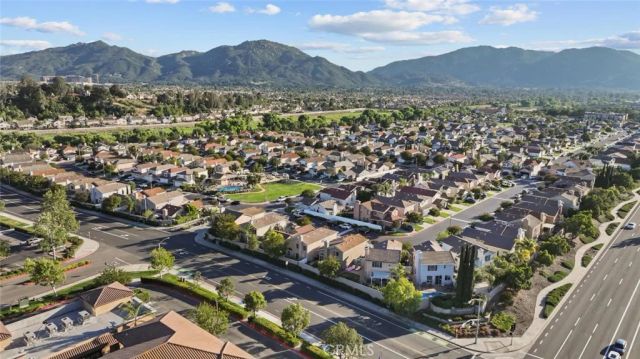 44667 Clover, Temecula, CA 92592