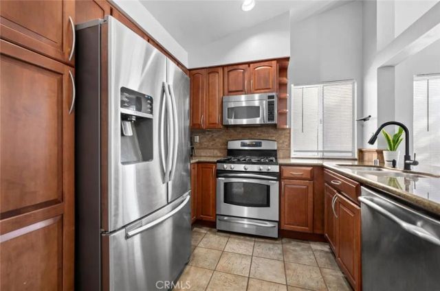 44667 Clover, Temecula, CA 92592