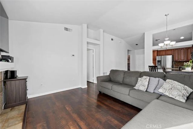 44667 Clover, Temecula, CA 92592