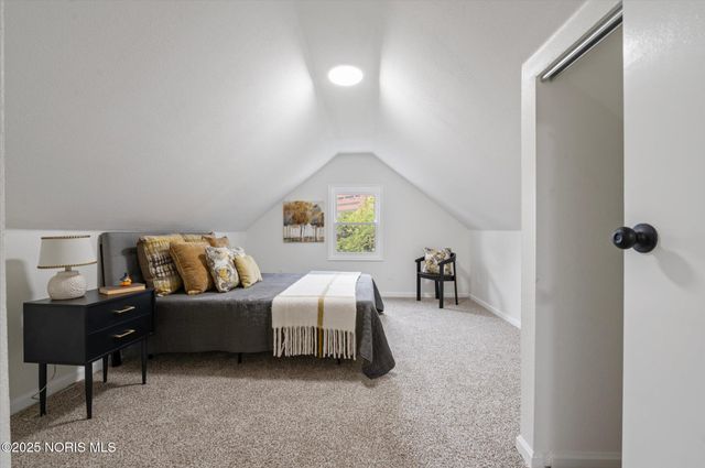 2736 Northwood Avenue, Toledo, OH 43606