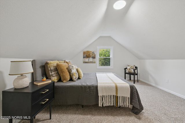 2736 Northwood Avenue, Toledo, OH 43606