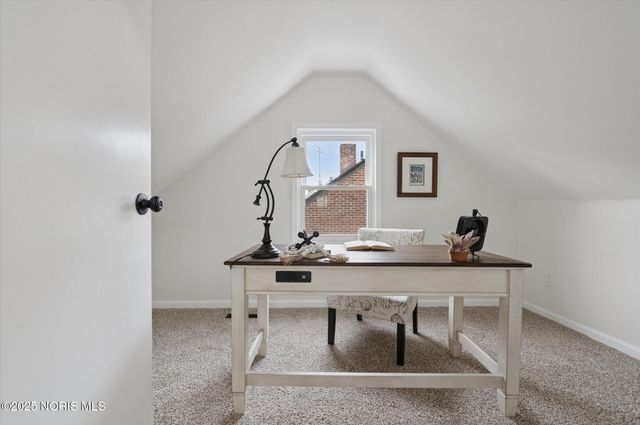 2736 Northwood Avenue, Toledo, OH 43606