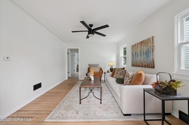 2736 Northwood Avenue, Toledo, OH 43606