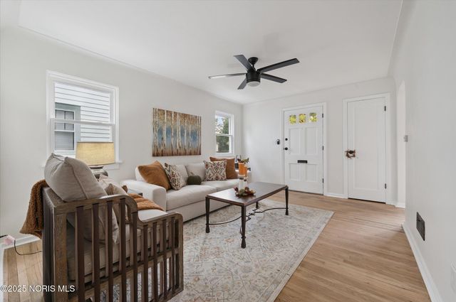 2736 Northwood Avenue, Toledo, OH 43606