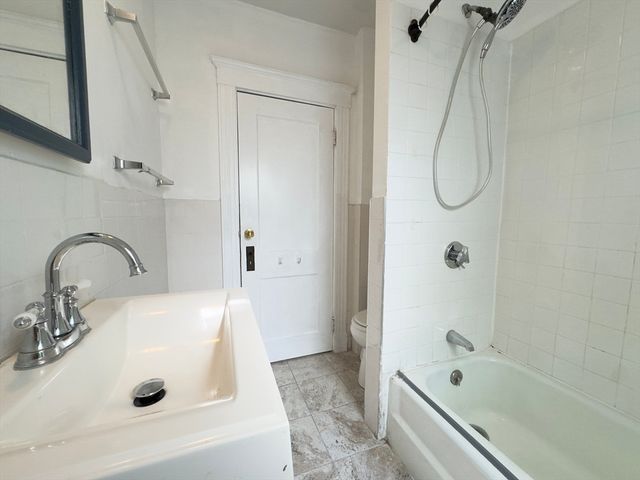 67 Willow Street 67, Quincy, MA 02170