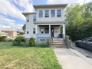 67 Willow Street 67, Quincy, MA 02170
