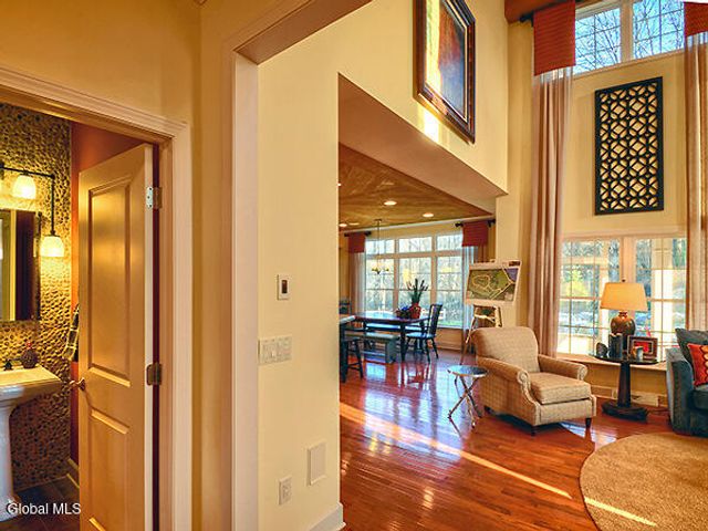 3 Stone Creek Drive, East Greenbush, NY 12061