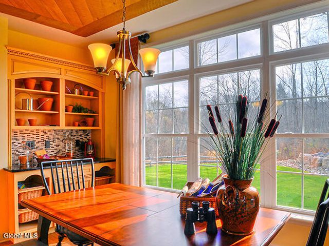 3 Stone Creek Drive, East Greenbush, NY 12061