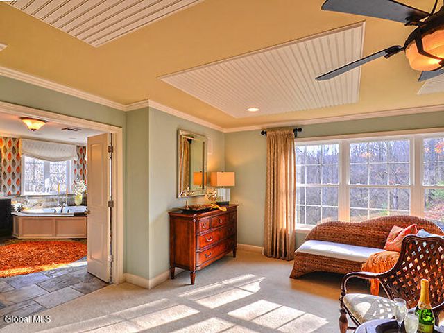 3 Stone Creek Drive, East Greenbush, NY 12061