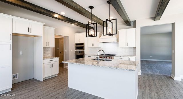 3 Stone Creek Drive, East Greenbush, NY 12061