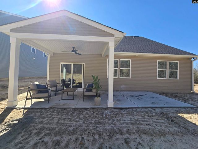 135 Bloomsbury Drive, Lexington, SC 29073