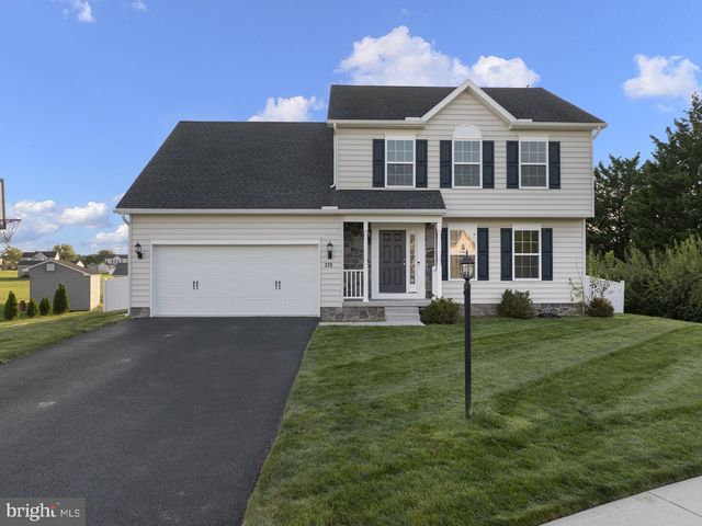 320 FRIENDLY DR, Hanover, PA 17331