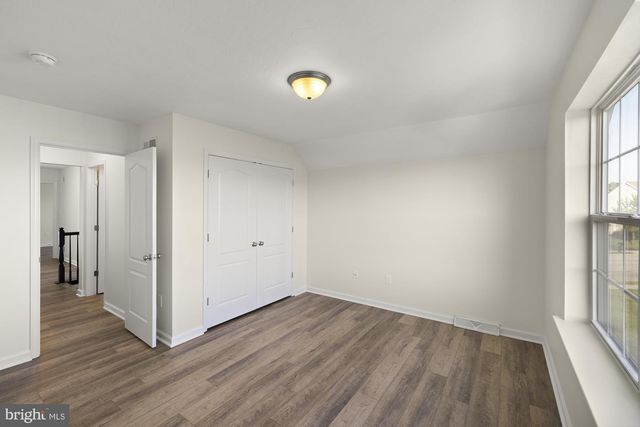 320 FRIENDLY DR, Hanover, PA 17331
