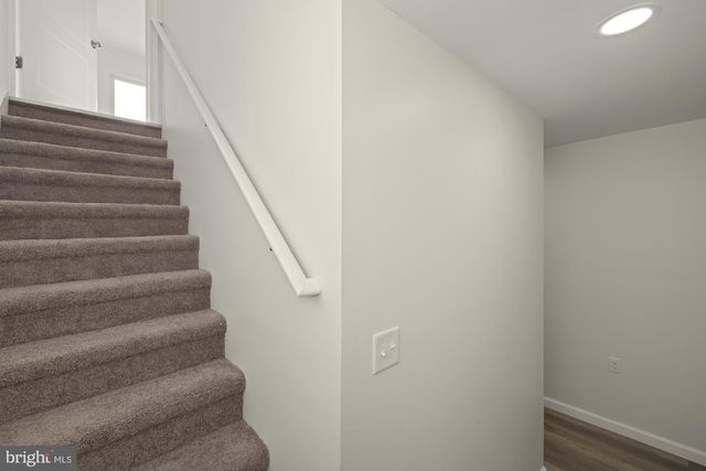320 FRIENDLY DR, Hanover, PA 17331