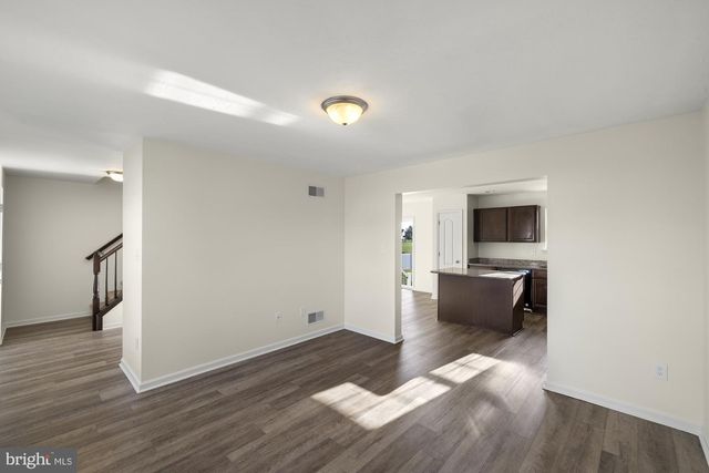 320 FRIENDLY DR, Hanover, PA 17331
