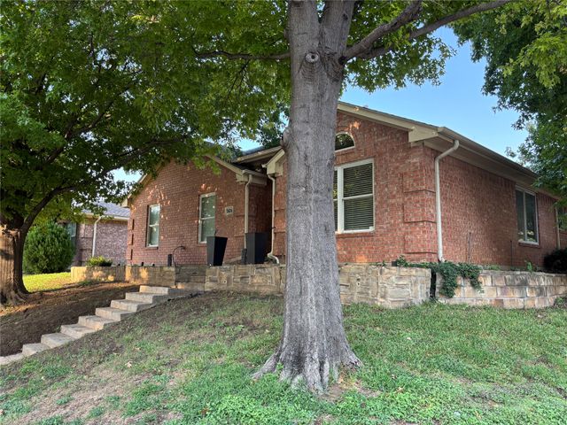 3424 Briargrove Lane, Dallas, TX 75287