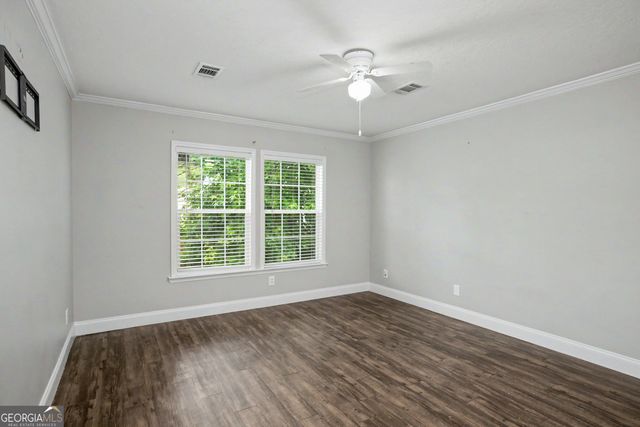 29 Meadow View Street, Newnan, GA 30263