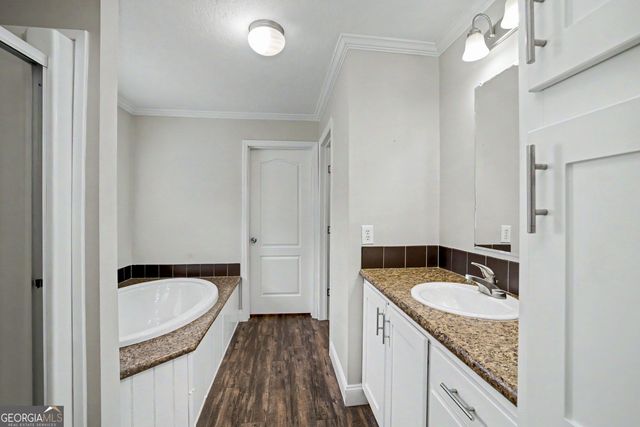 29 Meadow View Street, Newnan, GA 30263