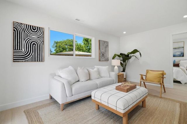 7933 Cranberry Circle, Cupertino, CA 95014