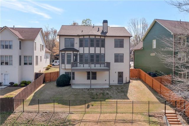 1207 Christiana Crossing, Lawrenceville, GA 30043