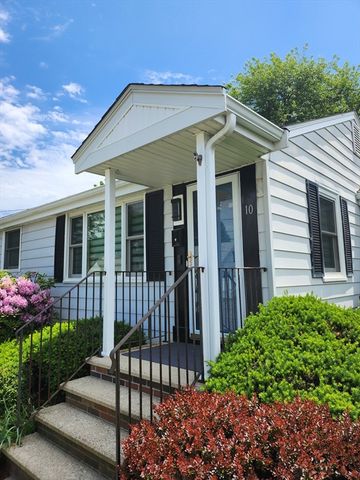 10 Violet Rd, Peabody, MA 01960