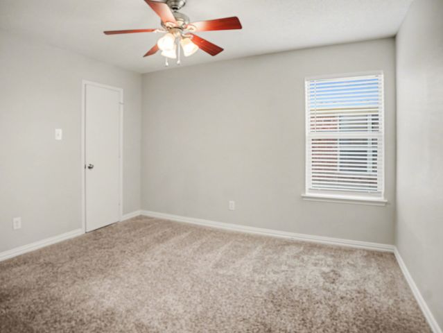 636 Dover Heights Trail, Mansfield, TX 76063