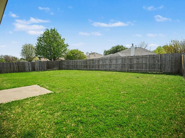636 Dover Heights Trail, Mansfield, TX 76063