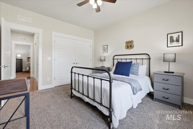 2314 W Herron Loop, Nampa, ID 83686