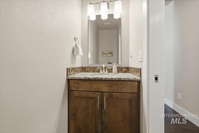 2314 W Herron Loop, Nampa, ID 83686