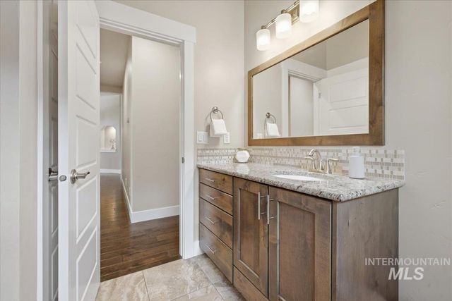 2314 W Herron Loop, Nampa, ID 83686
