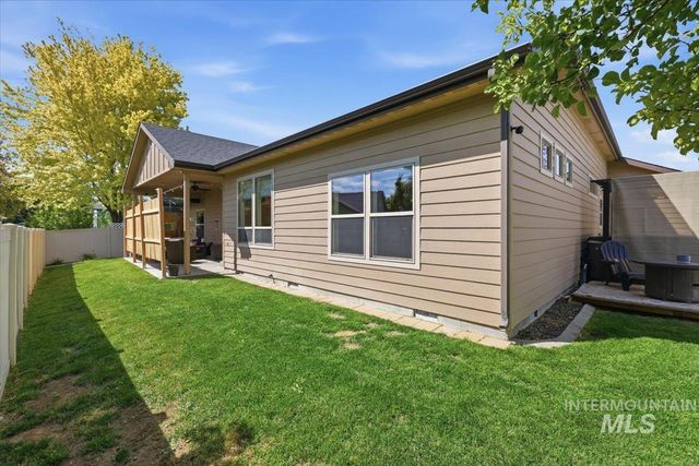 2314 W Herron Loop, Nampa, ID 83686