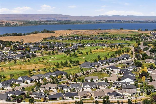 2314 W Herron Loop, Nampa, ID 83686