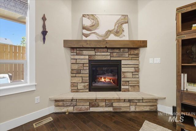 2314 W Herron Loop, Nampa, ID 83686