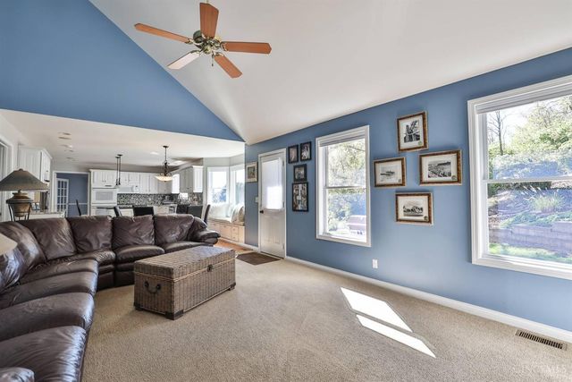 542 Aston View Lane, Cleves, OH 45002