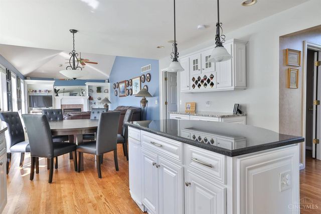 542 Aston View Lane, Cleves, OH 45002