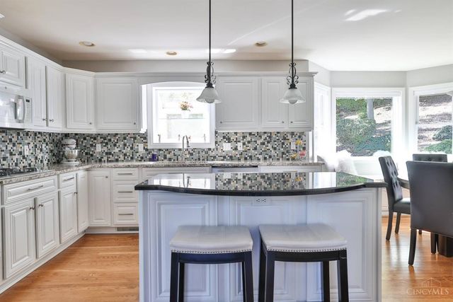 542 Aston View Lane, Cleves, OH 45002