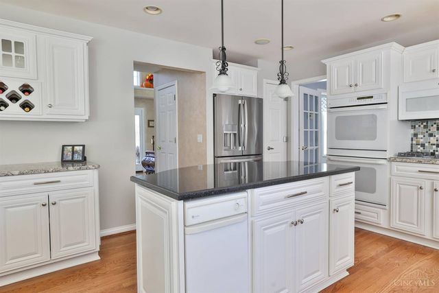 542 Aston View Lane, Cleves, OH 45002