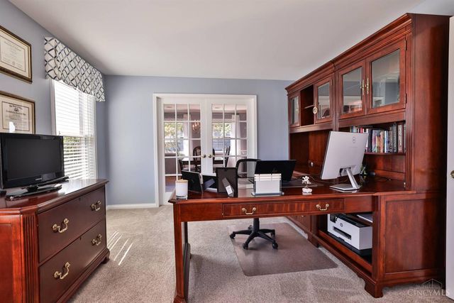 542 Aston View Lane, Cleves, OH 45002