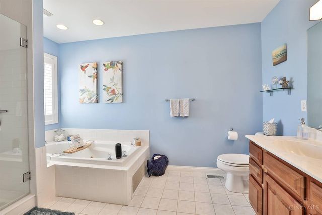 542 Aston View Lane, Cleves, OH 45002