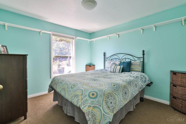 542 Aston View Lane, Cleves, OH 45002