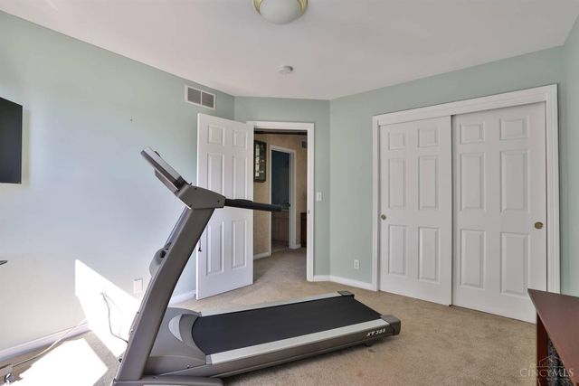 542 Aston View Lane, Cleves, OH 45002