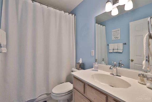 542 Aston View Lane, Cleves, OH 45002