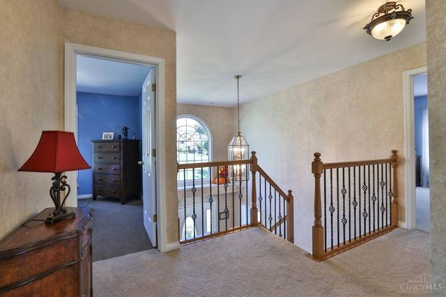 542 Aston View Lane, Cleves, OH 45002